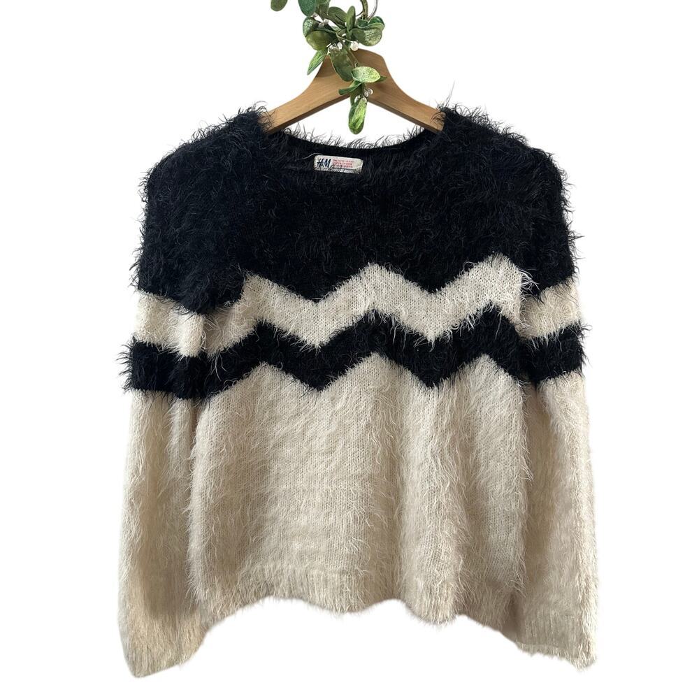 H&M Eyelash Knit Chevron Sweater Pullover SIZE 8-10Y LARGE Cozy Soft